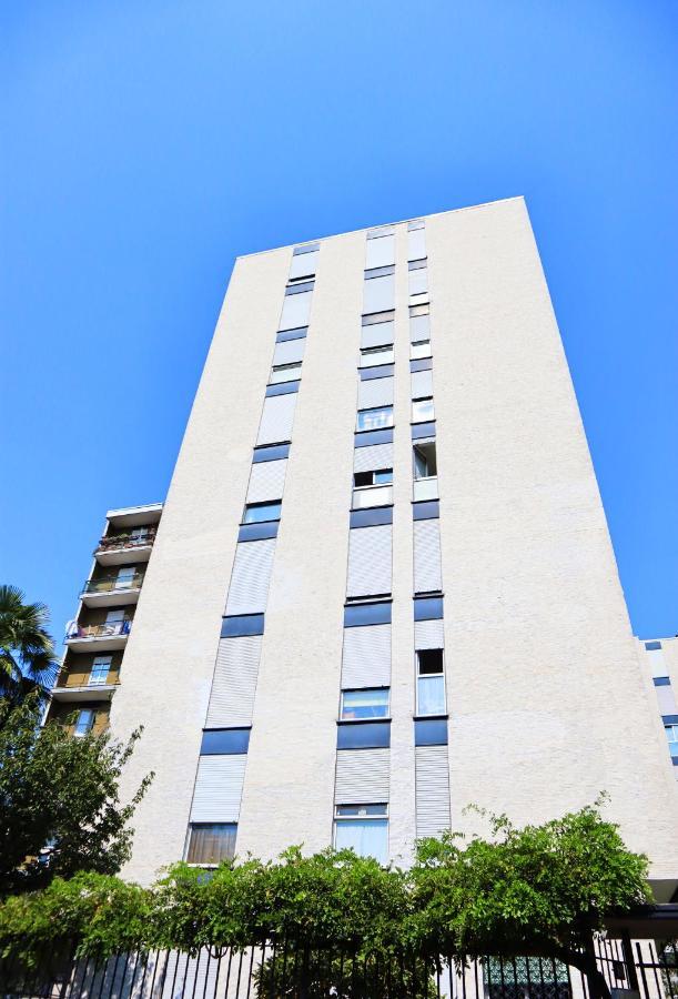 Flat Milano Niguarda 4Pax-Wifi Apartamento Exterior foto